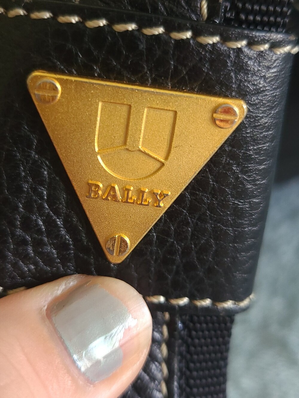 Bally U Collection Black Crossbody Shoulder Bag with Gold Accents - Picture 3 of 15